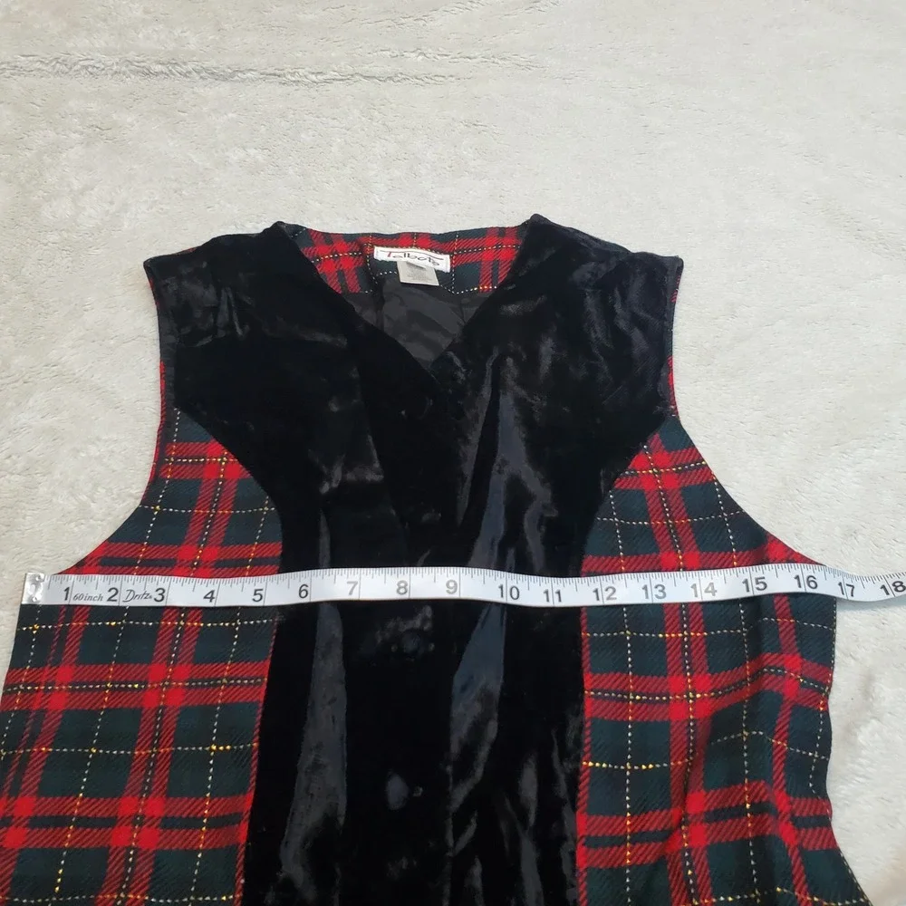 Vintage‎ Talbots Red Green Tartan Plaid Black Velvet Wool Vest 4 Retro Classic